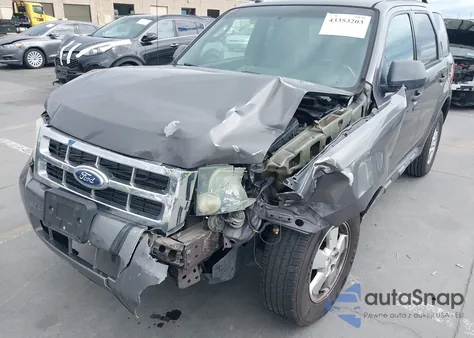 2010 Ford Escape Xlt z USA, uszkodzony, nr VIN 1FMCU0D74AKB65835